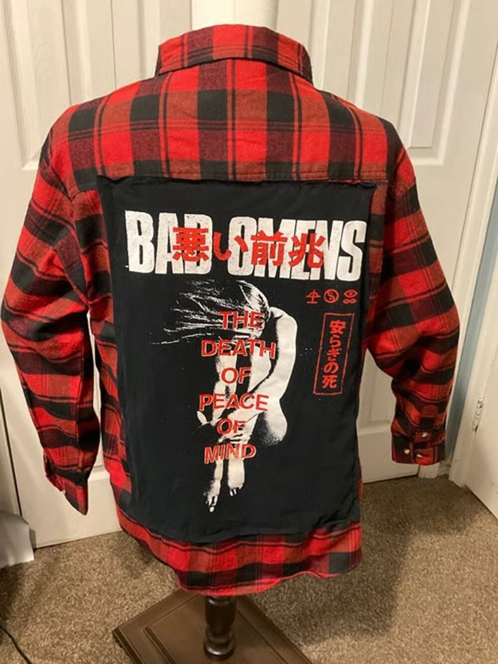 Bad Omens Upcycled Back Graphic T-Shirt on Men’s XL Flannel Shirt